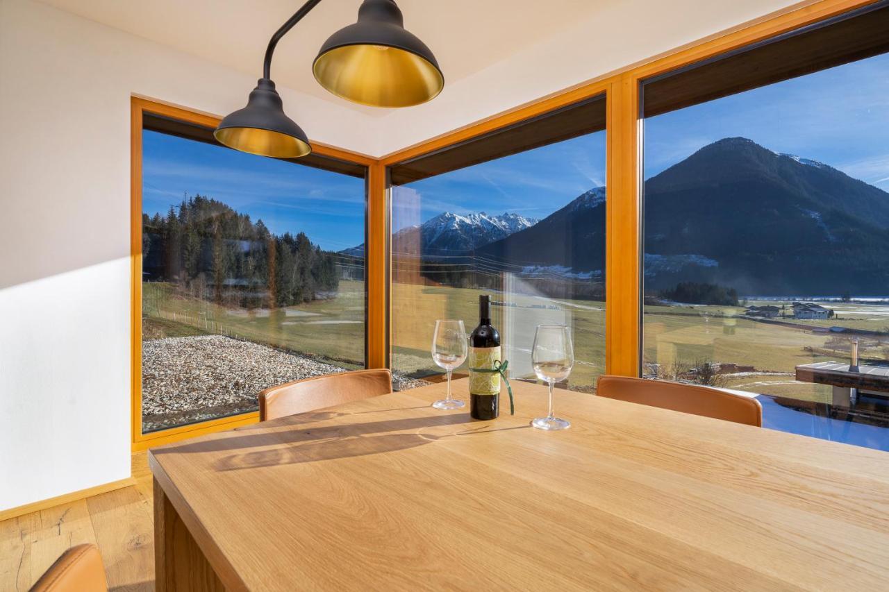 Exklusives Chalet-Haus Mit Gletscherblick Neukirchen am Grossvenediger Exterior photo
